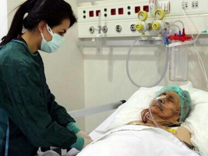 CoronaVirus Live Updates 116 year old woman ayse karate in turkey beats covid 19 epidemic | CoronaVirus Live Updates : भारीच! 21 दिवसांचा लढा, ICU मध्ये सुरू होते उपचार अन् झाला चमत्कार; 116 वर्षीय आजींनी जिंकलं 'कोरोना युद्ध'