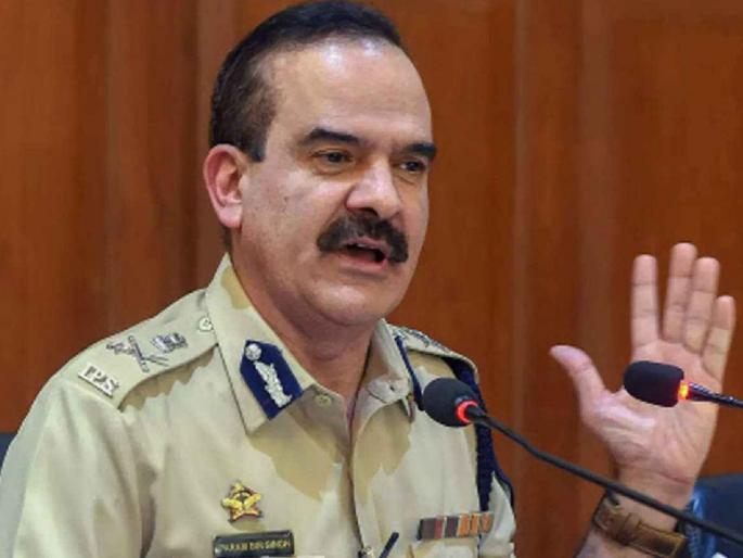 Param Bir Singh got cyber expert to change report, paid Rs 5 lakh: NIA chargesheet in Antilia case | परमबीर सिगांनी सायबर तज्ञाला दिले होते ५ लाख अन् अँटिलीया स्फोटक प्रकरणात केली फेरफार 