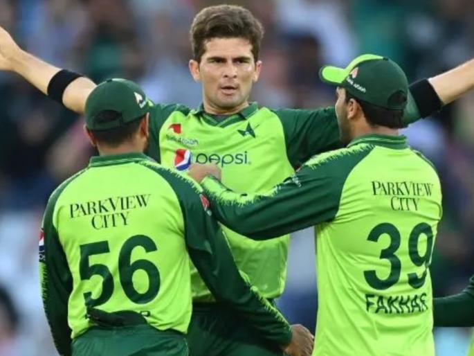 PCB ropes Matthew Hayden and Vernon Philander as coaches for the upcoming T20 World Cup 2021, Ramiz Raja is new PCB Chairman   | पाकिस्तानची लॉटरी; ट्वेंटी-२० वर्ल्ड कपमध्ये ऑस्ट्रेलिया व द. आफ्रिकेचे दिग्गज करणार मार्गदर्शन 