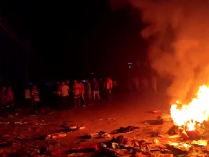 assam silchar tension breaks after minor girl death abduction murder gangraped police opens fire to mob | बलात्काराच्या घटनेवर लोकांचा संताप! भररस्त्यात गदारोळ, वाहनांची जाळपोळ; गर्दीवर पोलिसांचा गोळीबार assam silchar tension breaks after minor girl death abduction murder gangraped police opens fire to mob | बलात्काराच्या घटनेवर लोकांचा संताप! भररस्त्यात गदारोळ, वाहनांची जाळपोळ; गर्दीवर पोलिसांचा गोळीबार