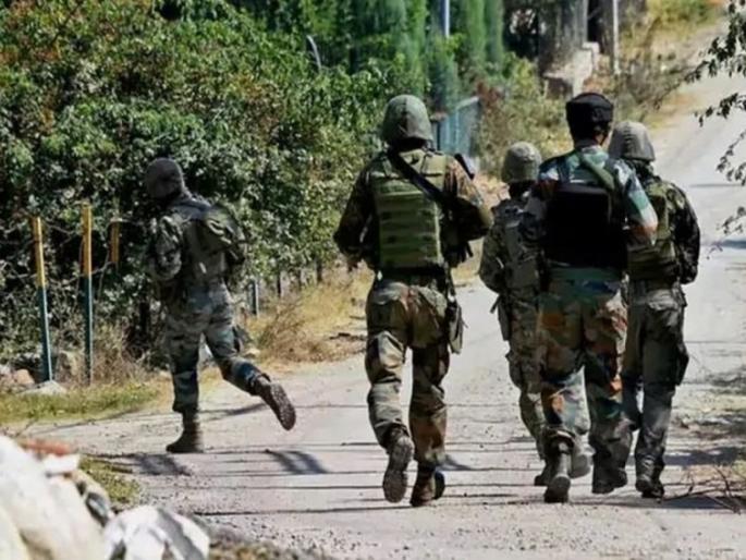 Poonch Encounter: Shocking information about the encounter in Poonch, Pakistani commandos along with terrorists are challenging the Indian Army | Poonch Encounter: पुंछमधील चकमकीबाबत समोर आली धक्कादायक माहिती, दहशतवाद्यांसोबत पाकिस्तानी कमांडोही भारतीय लष्कराला देताहेत आव्हान Poonch Encounter: Shocking information about the encounter in Poonch, Pakistani commandos along with terrorists are challenging the Indian Army | Poonch Encounter: पुंछमधील चकमकीबाबत समोर आली धक्कादायक माहिती, दहशतवाद्यांसोबत पाकिस्तानी कमांडोही भारतीय लष्कराला देताहेत आव्हान