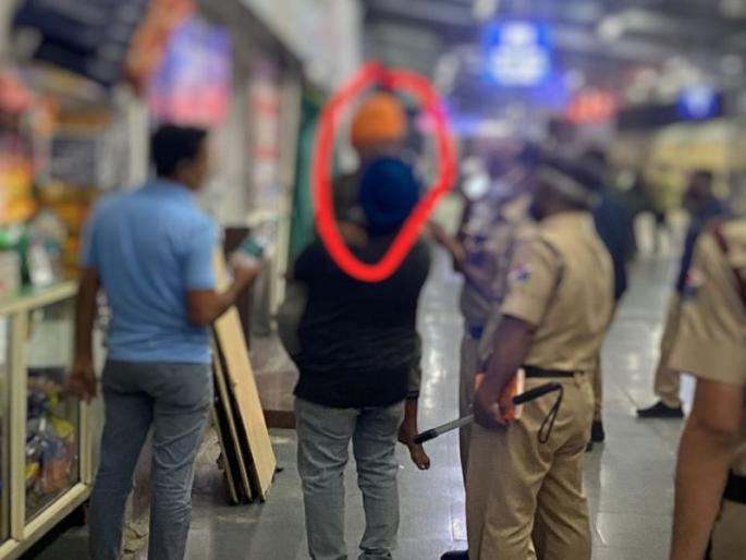 Balhatt ! An 11-year-old boy's train journey with mob, his family left home | बालहट्ट ! घर सोडून घोळक्यासोबत ११ वर्षांच्या मुलाचा रेल्वे प्रवास, आई-वडिलांचा जीव टांगणीला