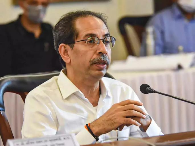 I don't like to go to the ministry and throw boards, so I work from home, said Chief Minister Uddhav Thackeray. | 'मला मंत्रालयात जाऊन पाट्या टाकायला आवडत नाही, म्हणून मी घरूनच काम करतो', मुख्यमंत्री उद्धव ठाकरेंनी सांगितलं नेमकं कारण I don't like to go to the ministry and throw boards, so I work from home, said Chief Minister Uddhav Thackeray. | 'मला मंत्रालयात जाऊन पाट्या टाकायला आवडत नाही, म्हणून मी घरूनच काम करतो', मुख्यमंत्री उद्धव ठाकरेंनी सांगितलं नेमकं कारण