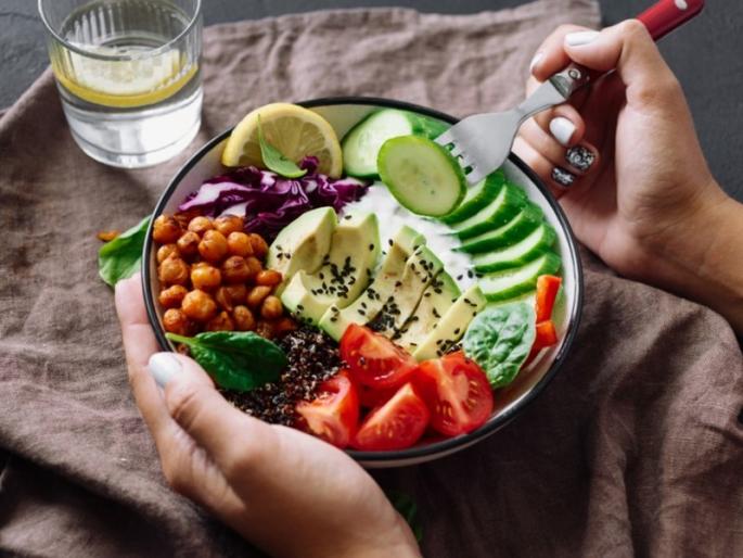 harmful food combinations that you should avoid | चुकुनही ट्राय करु नका 'ही' फुड कॉम्बिनेशन्स, आयुष्यभर जीवघेणे रोग पाठ सोडणार नाहीत harmful food combinations that you should avoid | चुकुनही ट्राय करु नका 'ही' फुड कॉम्बिनेशन्स, आयुष्यभर जीवघेणे रोग पाठ सोडणार नाहीत