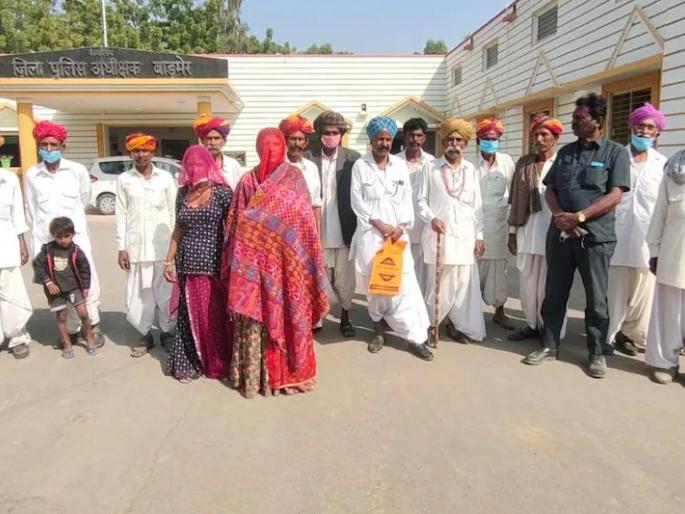 Crime News rajasthan barmer panchayat eleven lakh fine police panch patel investigation | संतापजनक! महिलेने दुसरं लग्न केल्याने जातपंचायतीचं तुघलकी फर्मान; लाखोंचा दंड अन् अमानुष शिक्षा