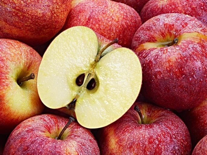 health benefits of apple know the right time to eat apple | सफरचंद खाण्याचीही असते योग्य वेळ! या वेळेत खाल्ल्यास गंभीर रोग आसपास फिरकणारही नाहीत health benefits of apple know the right time to eat apple | सफरचंद खाण्याचीही असते योग्य वेळ! या वेळेत खाल्ल्यास गंभीर रोग आसपास फिरकणारही नाहीत