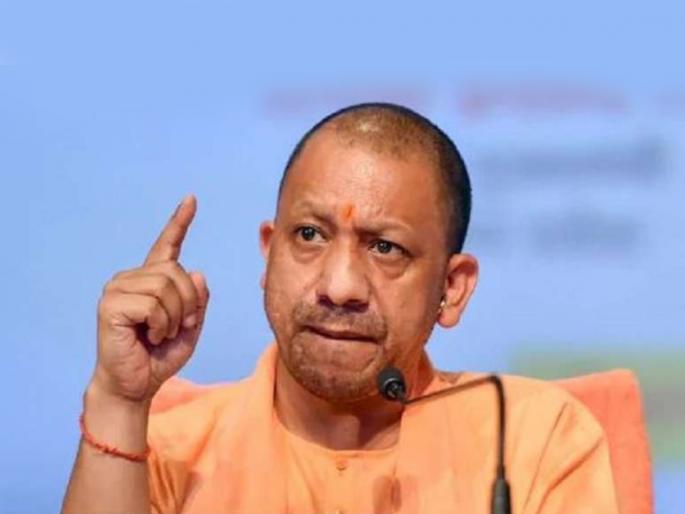 Yogi Adityanath's assailant arrested by UP police from West Bengal | योगी आदित्यनाथ यांना जीवे मारण्याची धमकी देणाऱ्यास पश्चिम बंगालमधून युपी पोलिसांनी केली अटक Yogi Adityanath's assailant arrested by UP police from West Bengal | योगी आदित्यनाथ यांना जीवे मारण्याची धमकी देणाऱ्यास पश्चिम बंगालमधून युपी पोलिसांनी केली अटक