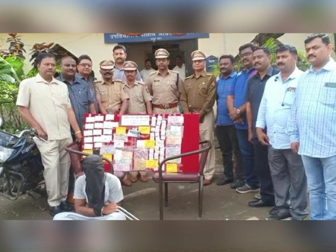 Pune merchant robbed in Latur; One to Paelis Wood | पुण्याच्या व्यापाऱ्यास लातुरात लुटले; एकाला पाेलीस काेठडी