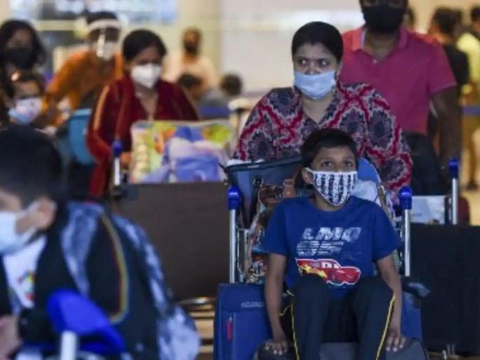 Coronavirus: 21 patients in five states, infected even after vaccination, India | Coronavirus: पाच राज्ये २१ रुग्ण, लसीकरण झालेल्यांनाही संसर्ग, भारतात वेगाने वाढतोय ओमायक्रॉनचा फैलाव Coronavirus: 21 patients in five states, infected even after vaccination, India | Coronavirus: पाच राज्ये २१ रुग्ण, लसीकरण झालेल्यांनाही संसर्ग, भारतात वेगाने वाढतोय ओमायक्रॉनचा फैलाव