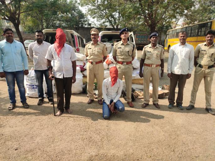 police raid on two Farm House in Anandwadi Shivara | आनंदवाडी शिवारातील दाेन फार्म हाऊसवर पाेलिसांची धाड police raid on two Farm House in Anandwadi Shivara | आनंदवाडी शिवारातील दाेन फार्म हाऊसवर पाेलिसांची धाड