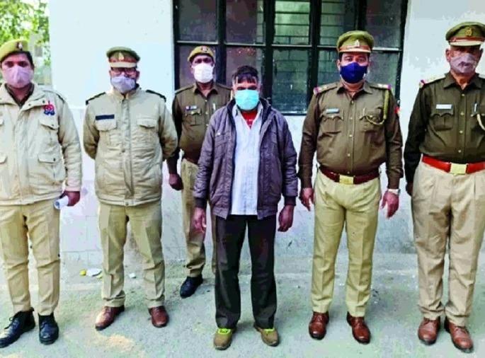 In the love of grandmother, lover murdered 3 year old girl; Rape and murder | आजीच्या प्रेमात प्रियकरानं ३ वर्षाच्या मुलीचा काटा काढला; बलात्कार करुन केली हत्या In the love of grandmother, lover murdered 3 year old girl; Rape and murder | आजीच्या प्रेमात प्रियकरानं ३ वर्षाच्या मुलीचा काटा काढला; बलात्कार करुन केली हत्या