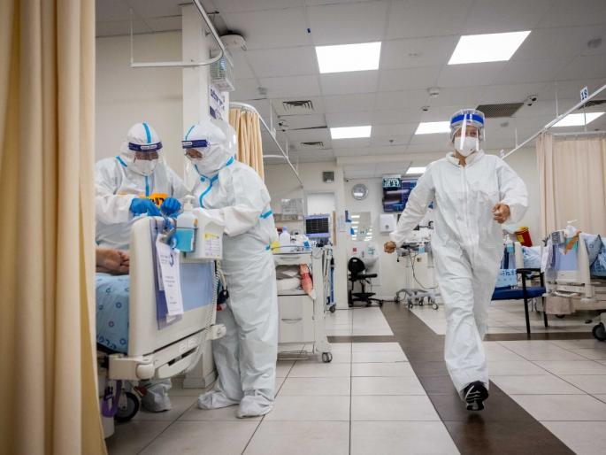 CoronaVirus Live Updates India reports 90,928 COVID cases 325 deaths in last 24 hours Omicron cases 2,630 | CoronaVirus Live Updates : कोरोनाचा धडकी भरवणारा ग्राफ! गेल्या 24 तासांत 90 हजार नवे रुग्ण, एका दिवसात 56 टक्के वाढ CoronaVirus Live Updates India reports 90,928 COVID cases 325 deaths in last 24 hours Omicron cases 2,630 | CoronaVirus Live Updates : कोरोनाचा धडकी भरवणारा ग्राफ! गेल्या 24 तासांत 90 हजार नवे रुग्ण, एका दिवसात 56 टक्के वाढ