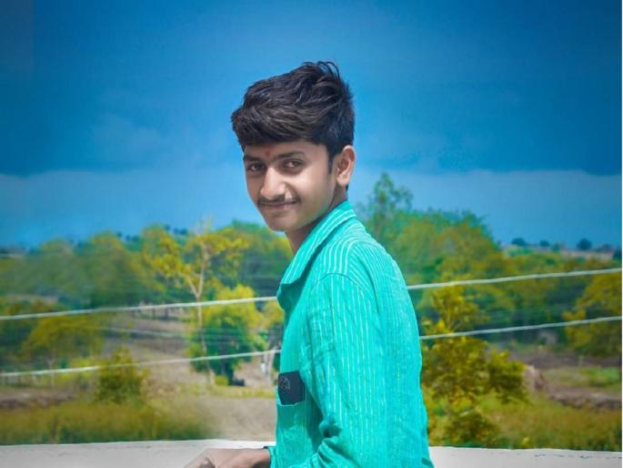 boy commits suicide due to feeling insulting of mother | आईबद्दलचे अपशब्द जिव्हारी लागल्याने अल्पवयीन मुलाने केली आत्महत्या
