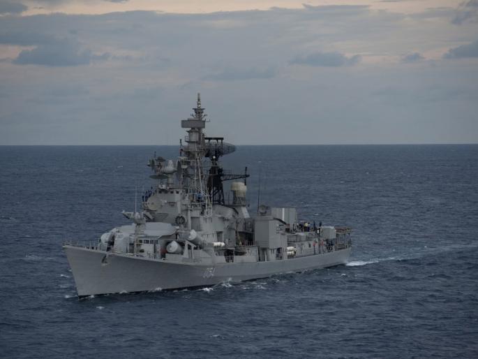 Major accident, massive blast at INS Ranveer in Mumbai, martyrdom of three soldiers | INS Ranvir: मोठी दुर्घटना, मुंबईत आयएनएस रणवीरमध्ये भीषण स्फोट, तीन जवानांना हौतात्म्य Major accident, massive blast at INS Ranveer in Mumbai, martyrdom of three soldiers | INS Ranvir: मोठी दुर्घटना, मुंबईत आयएनएस रणवीरमध्ये भीषण स्फोट, तीन जवानांना हौतात्म्य
