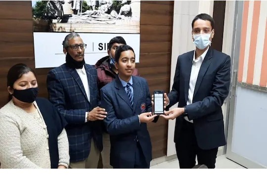 9 apps created by a 14-year-old boy in lockdown, now Prime Minister Narendra Modi gave a pat on the back | लॉकडाऊनमध्ये १४ वर्षीय मुलाने बनवले ९ अॅप, आता पंतप्रधान नरेंद्र मोदींनी दिली कौतुकाची थाप  9 apps created by a 14-year-old boy in lockdown, now Prime Minister Narendra Modi gave a pat on the back | लॉकडाऊनमध्ये १४ वर्षीय मुलाने बनवले ९ अॅप, आता पंतप्रधान नरेंद्र मोदींनी दिली कौतुकाची थाप