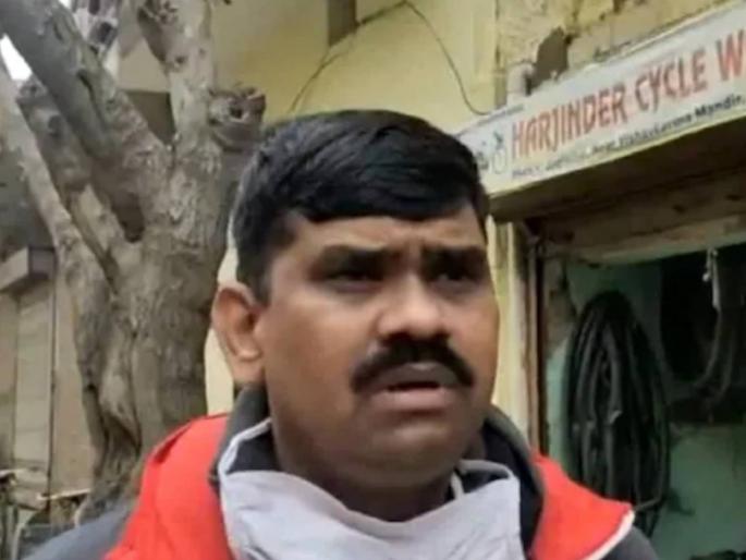 ambala ASI Rajesh Kumar popularly as bajrangi bhaijaan more than 600 missing children reunited with their families | कौतुकास्पद! 'हे' आहेत 'बजरंगी भाईजान'; आतापर्यंत तब्बल 600 बेपत्ता मुलांना सुखरुप पोहोचवलं घरी ambala ASI Rajesh Kumar popularly as bajrangi bhaijaan more than 600 missing children reunited with their families | कौतुकास्पद! 'हे' आहेत 'बजरंगी भाईजान'; आतापर्यंत तब्बल 600 बेपत्ता मुलांना सुखरुप पोहोचवलं घरी