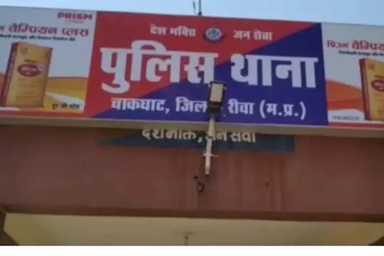 40-year-old woman falls in love with 25-year-old boy, kills ex-boyfriend | ४० वर्षीय महिला २५ वर्षाच्या मुलाच्या प्रेमात पडली, एक्स बॉयफ्रेंडची केली हत्या