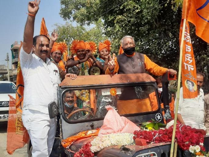 Development of Soygaon in the hands of women; Shiv Sena candidate unopposed as Mayor and Deputy Mayor | सोयगावचा विकास महिलांच्या हाती; नगराध्यक्ष, उपनगराध्यक्षपदी शिवसेनेचे उमेदवार बिनविरोध Development of Soygaon in the hands of women; Shiv Sena candidate unopposed as Mayor and Deputy Mayor | सोयगावचा विकास महिलांच्या हाती; नगराध्यक्ष, उपनगराध्यक्षपदी शिवसेनेचे उमेदवार बिनविरोध