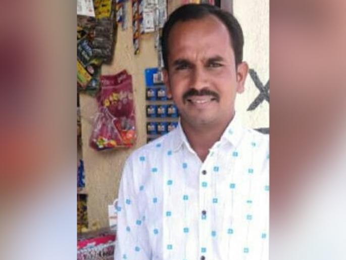 The dead body of a young man who had been missing for eight to ten days was found | आठ ते दहा दिवसांपासून गायब असलेल्या तरुणाचा आढळला मृतदेह The dead body of a young man who had been missing for eight to ten days was found | आठ ते दहा दिवसांपासून गायब असलेल्या तरुणाचा आढळला मृतदेह