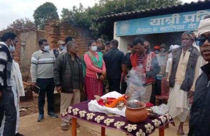 Martyr freedom fighter was cremated 109 years after his death | मृत्यूनंतर तब्बल १०९ वर्षांनी झाल शहीद स्वातंत्रसैनिकावर अंत्यसंस्कार, असं कारण आलं समोर  Martyr freedom fighter was cremated 109 years after his death | मृत्यूनंतर तब्बल १०९ वर्षांनी झाल शहीद स्वातंत्रसैनिकावर अंत्यसंस्कार, असं कारण आलं समोर