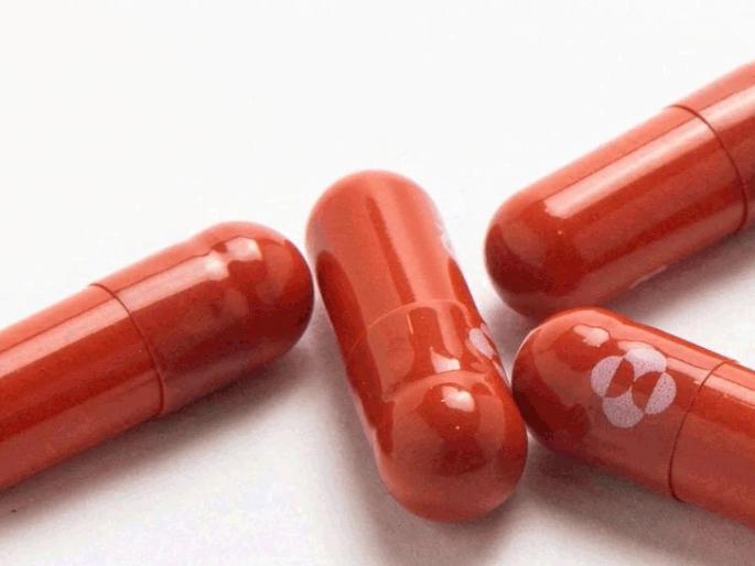 The female passenger hid the drugs in her private part and brought them, 60 capsules removed from inside the body | गुप्तांगामध्ये ड्रग्ज लपवून महिला प्रवाशाने आणले, शरीरातून काढल्या 60 कॅप्सूल The female passenger hid the drugs in her private part and brought them, 60 capsules removed from inside the body | गुप्तांगामध्ये ड्रग्ज लपवून महिला प्रवाशाने आणले, शरीरातून काढल्या 60 कॅप्सूल