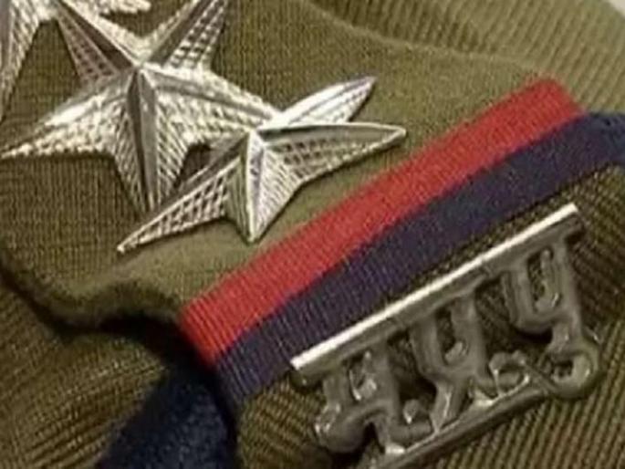 You'll be amazed! A 4-year-old boy has become a constable, till become18 years old drawn this much salary | थक्क व्हाल! ४ वर्षाचा मुलगा झाला हवालदार, १८ वर्षांचा होईपर्यंत मिळणार इतका पगार You'll be amazed! A 4-year-old boy has become a constable, till become18 years old drawn this much salary | थक्क व्हाल! ४ वर्षाचा मुलगा झाला हवालदार, १८ वर्षांचा होईपर्यंत मिळणार इतका पगार