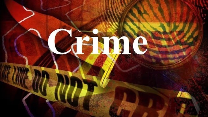 Screwdriver scratched in friend's chest for Rs 100, brother took him to hospital on bike | १०० रुपयांसाठी मित्राच्या छातीत स्क्रू ड्रायव्हर खुसवला, भावाने बाईकवरून नेले हॉस्पिटलमध्ये Screwdriver scratched in friend's chest for Rs 100, brother took him to hospital on bike | १०० रुपयांसाठी मित्राच्या छातीत स्क्रू ड्रायव्हर खुसवला, भावाने बाईकवरून नेले हॉस्पिटलमध्ये