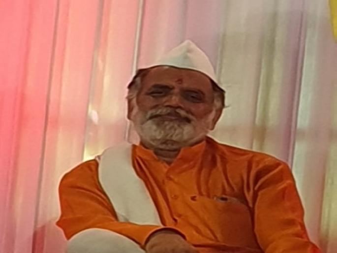 Shocking! in Ambajogai one stabbed the priest to death | खळबळजनक! भरदुपारी माथेफिरूने पुजाऱ्याचा चाकूने भोसकून केला खून