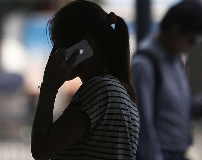 Crime News: BJP leader caught by woman in honeytrap, plot hatched, finally ... | Crime News: भाजपाच्या नेत्याला महिलेने हनिट्रॅपमध्ये अडकवले, असा रचला कट, अखेर... Crime News: BJP leader caught by woman in honeytrap, plot hatched, finally ... | Crime News: भाजपाच्या नेत्याला महिलेने हनिट्रॅपमध्ये अडकवले, असा रचला कट, अखेर...