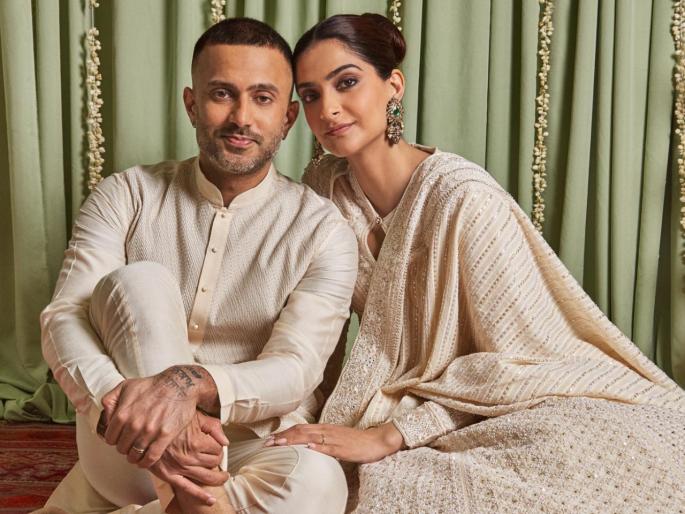 Big news! Theft of crores of rupees from actress Sonam Kapoor's house, cash along with jewelery | मोठी बातमी! अभिनेत्री सोनम कपूरच्या घरी कोट्यावधी रूपयांची चोरी, दागिन्यांसह रोख रक्कम लंपास Big news! Theft of crores of rupees from actress Sonam Kapoor's house, cash along with jewelery | मोठी बातमी! अभिनेत्री सोनम कपूरच्या घरी कोट्यावधी रूपयांची चोरी, दागिन्यांसह रोख रक्कम लंपास