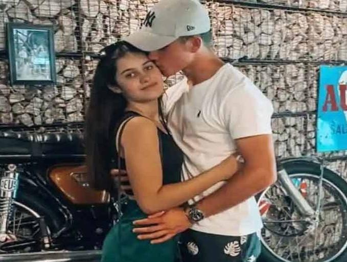 IPL 2022: Mumbai Indians' Baby Abby 'David Bravis' girlfriend in discussion, special photos of the two came to the fore | IPL 2022: मुंबई इंडियन्सचा ‘बेबी एबी’ डेवाल्ड ब्रेविसची गर्लंफ्रेंड चर्चेत, समोर आले दोघांचे खास फोटो 