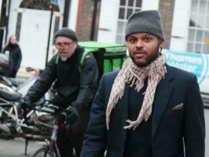 man met with bike accident awarded around 26 crore rupees in damages | काय सांगता? 7 वर्षांपूर्वी बाईकने दिलेली धडक; तरुणाला आता मिळाले तब्बल 26 कोटी कारण...