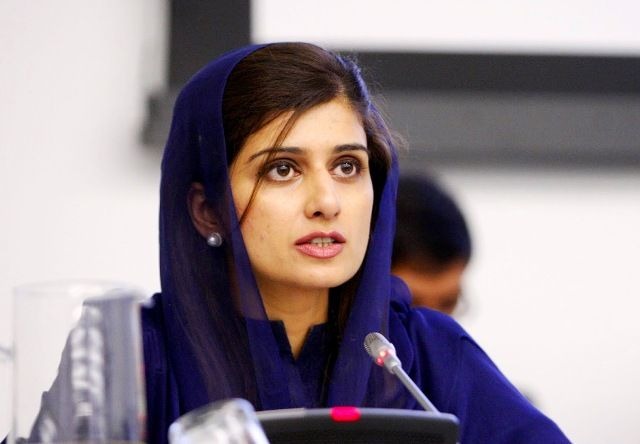 Hina Rabbani Khar: Will that beautiful face in Pakistani politics get a big responsibility again after independence? | Hina Rabbani Khar: सत्तांतर होताच पाकिस्तानी राजकारणातील तो सुंदर चेहरा पुन्हा चर्चेत, मोठी जबाबदारी मिळणार? Hina Rabbani Khar: Will that beautiful face in Pakistani politics get a big responsibility again after independence? | Hina Rabbani Khar: सत्तांतर होताच पाकिस्तानी राजकारणातील तो सुंदर चेहरा पुन्हा चर्चेत, मोठी जबाबदारी मिळणार?