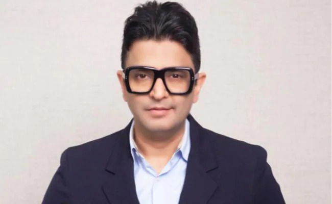 Bhushan Kumar of T-series in trouble; Court rejects closure report in rape case | T-seriesचे भूषण कुमार अडचणीत; बलात्कार प्रकरणी कोर्टानं क्लोजर रिपोर्ट फेटाळला