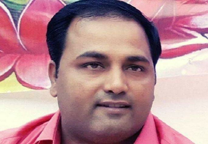 Crime News delhi bjp leader jitu chaudhary shot dead in ghazipur police station case | Jitu Chaudhary : धक्कादायक! भाजपा नेत्याची भररस्त्यात निर्घृण हत्या; झाडल्या 6 गोळ्या, घटनेने खळबळ Crime News delhi bjp leader jitu chaudhary shot dead in ghazipur police station case | Jitu Chaudhary : धक्कादायक! भाजपा नेत्याची भररस्त्यात निर्घृण हत्या; झाडल्या 6 गोळ्या, घटनेने खळबळ