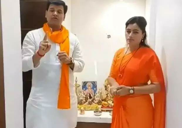 Ravi Rana slams Shivsen And CM Uddhav Thackeray Over Hanuman Chalisa in front of Matoshri | Shiv Sena Vs. Rana: "'मातोश्री' आमच्यासाठीही देऊळ; पोलिसांना हाताशी धरून मुख्यमंत्री कायदा-सुव्यवस्था बिघडवताहेत!"