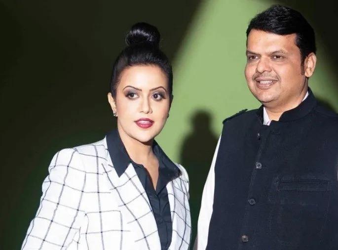 How do you feel when trolls call you Mami? Amrita Fadnavis made it clear, she said ... | Amrita Fadnavis: ट्रोलर्सनी मामी म्हटल्यावर कसं वाटतं? अमृता फडणवीस यांनी स्पष्टच सांगितलं, म्हणाल्या... How do you feel when trolls call you Mami? Amrita Fadnavis made it clear, she said ... | Amrita Fadnavis: ट्रोलर्सनी मामी म्हटल्यावर कसं वाटतं? अमृता फडणवीस यांनी स्पष्टच सांगितलं, म्हणाल्या...