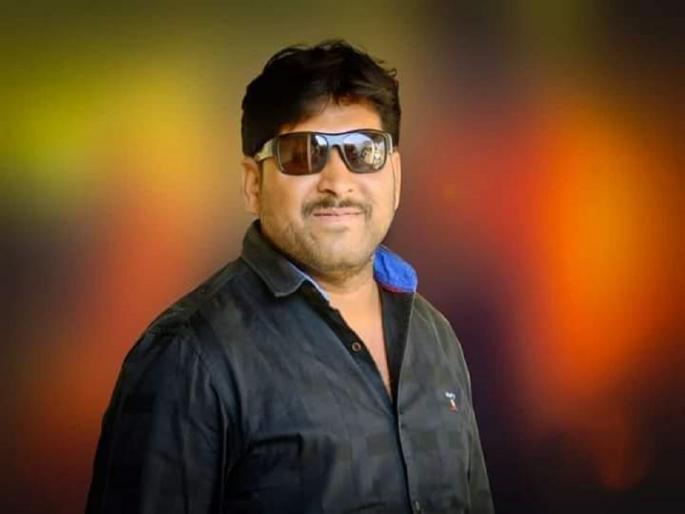 'They ignored, time to work in the hotel'; Angry activist assaults leader in Beed | '...त्यांच्यामुळे हॉटेलमध्ये काम करण्याची वेळ'; बीडमध्ये संतप्त कार्यकर्त्याचा नेत्यावर हल्ला 'They ignored, time to work in the hotel'; Angry activist assaults leader in Beed | '...त्यांच्यामुळे हॉटेलमध्ये काम करण्याची वेळ'; बीडमध्ये संतप्त कार्यकर्त्याचा नेत्यावर हल्ला