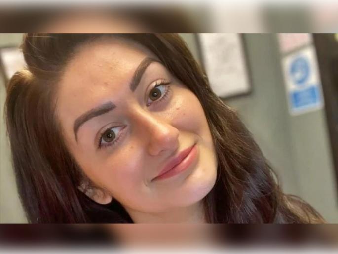 Mother daughter ran away from beauty parlor without paying 50 thousand makeup bill | ५० हजारांचा मेकअप करून ब्युटी पार्लरमधून मायलेकी झाल्या फरार, पोलिसांचे शोधकार्य सुरु Mother daughter ran away from beauty parlor without paying 50 thousand makeup bill | ५० हजारांचा मेकअप करून ब्युटी पार्लरमधून मायलेकी झाल्या फरार, पोलिसांचे शोधकार्य सुरु