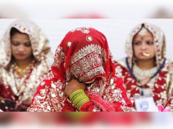 The three wives contesting Gram panchayat Election; husband ran away from home, village in Madhya Pradesh | तिन्ही पत्नी ग्रा. पं. ला उभ्या राहिल्या; कोणाचा प्रचार करायचा, नवऱ्याने अशी शक्कल लढविली...