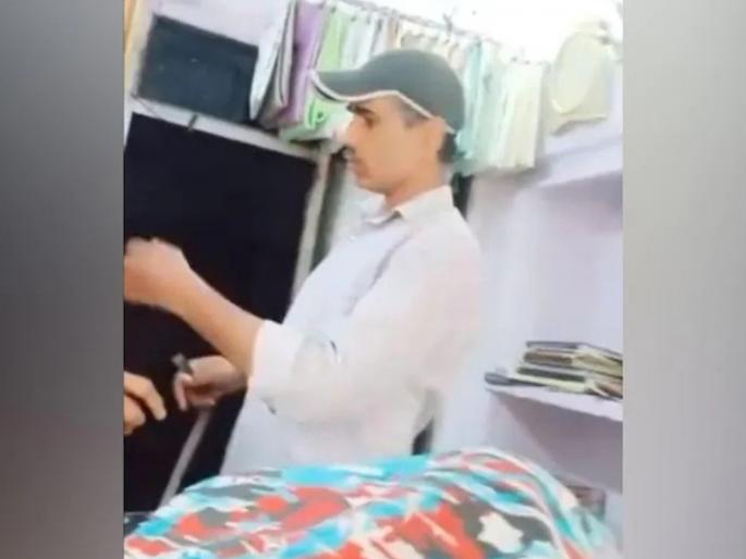 Kanhaiyalala's body was stabbed in 26 places, neck separated from the body; Big revelations in the postmortem report | कन्हैया लालाच्या शरीरावर २६ ठिकाणी वार, मान केली धडापासून वेगळी; पोस्टमार्टम रिपोर्टमध्ये खुलासा Kanhaiyalala's body was stabbed in 26 places, neck separated from the body; Big revelations in the postmortem report | कन्हैया लालाच्या शरीरावर २६ ठिकाणी वार, मान केली धडापासून वेगळी; पोस्टमार्टम रिपोर्टमध्ये खुलासा