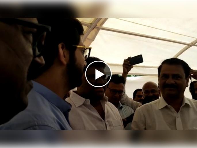 Shiv Sena leader Aditya Thackeray was emotional when he met rebel MLA Prakash Surve. | Video: 'माझं तुमच्यावर प्रेम होतं'; बंडखोर आमदार प्रकाश सुर्वे भेटताच आदित्य ठाकरे झाले भावूक Shiv Sena leader Aditya Thackeray was emotional when he met rebel MLA Prakash Surve. | Video: 'माझं तुमच्यावर प्रेम होतं'; बंडखोर आमदार प्रकाश सुर्वे भेटताच आदित्य ठाकरे झाले भावूक