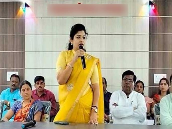 I have not been cheated says BJP Shweta Mahale | Shweta Mahale : "मला मदतीसाठी फोन आला होता, पण..."; फसवणुकीबाबत भाजपाच्या श्वेता महालेंचं स्पष्टीकरण I have not been cheated says BJP Shweta Mahale | Shweta Mahale : "मला मदतीसाठी फोन आला होता, पण..."; फसवणुकीबाबत भाजपाच्या श्वेता महालेंचं स्पष्टीकरण