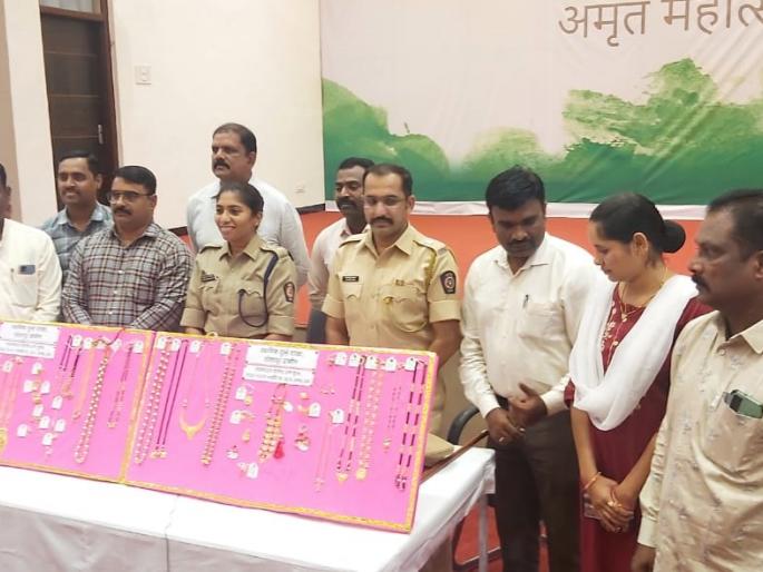 big news; Imprisonment for inn crime; 21 cases of burglary and 2 cases of motorcycle theft were revealed | मोठी बातमी; सराईत गुन्हेगारी करणारी टोळी जेरबंद; २१ घरफोडीचे अन् २ मोटारसायकल चोरीचे गुन्हे उघडकीस