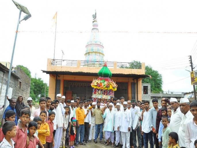 A unique tradition of social harmony; Hindu-Muslims celebrate Muharram together | सामाजिक सलोख्याची अनोखी परंपरा; हिंदू-मुस्लिम बांधव एकत्र येऊन साजरा करतात मोहरम