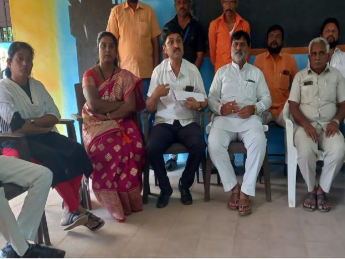 Maratha society does not want the leadership of Chhatrapati Sambhaji ; demand of Maratha Kranti Morcha | छत्रपतींच्या गादीचा सन्मान, मात्र संभाजी राजेंचे नेतृत्व मराठा समाजाला मान्य नाही Maratha society does not want the leadership of Chhatrapati Sambhaji ; demand of Maratha Kranti Morcha | छत्रपतींच्या गादीचा सन्मान, मात्र संभाजी राजेंचे नेतृत्व मराठा समाजाला मान्य नाही