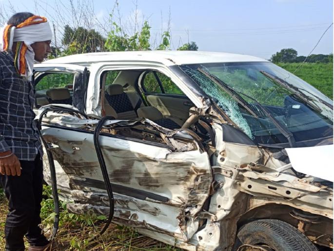 He came to his uncle with a new car, but the journey back cost the young man's life | नवी कार घेऊन मामाकडे आला, परतीचा प्रवास मात्र तरुणाच्या जीवावर बेतला He came to his uncle with a new car, but the journey back cost the young man's life | नवी कार घेऊन मामाकडे आला, परतीचा प्रवास मात्र तरुणाच्या जीवावर बेतला