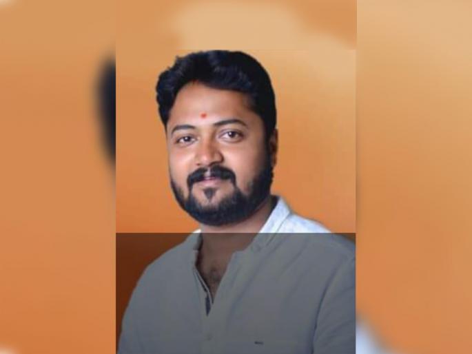 The policemen who beat up the city president of BJP have been transferred to Washim headquarters | भाजयुमोच्या शहराध्यक्षाला मारहाण करणाऱ्या पोलिसांची अखेर वाशिम मुख्यालयी बदली The policemen who beat up the city president of BJP have been transferred to Washim headquarters | भाजयुमोच्या शहराध्यक्षाला मारहाण करणाऱ्या पोलिसांची अखेर वाशिम मुख्यालयी बदली