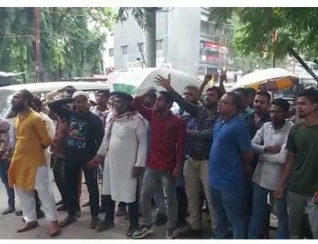 The NIA has detained one in Nanded and four in Parbhani | एनआयएने नांदेडमध्ये एक तर परभणीत चौघांना घेतले ताब्यात