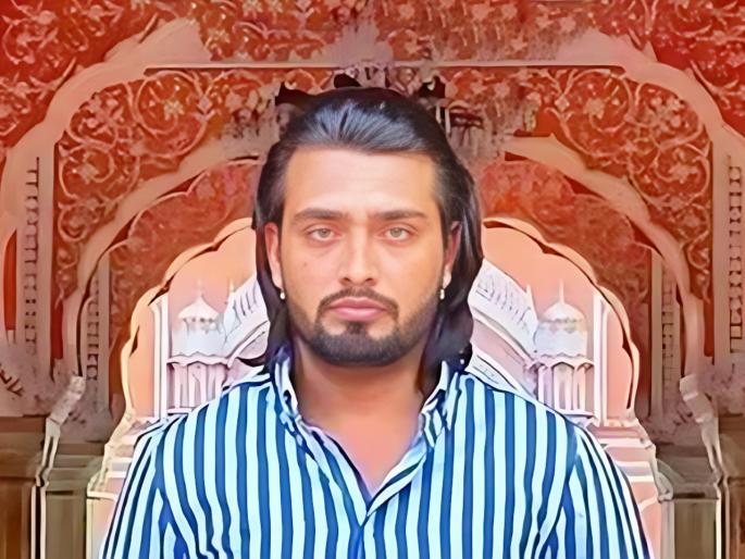 tiktok star rajveer singh alias devasi arrest by goregaon police for blackmailing women by showing private photos | खासगी फोटोंवरुन 50 महिलांना केलं ब्लॅकमेक; टिकटॉक स्टार गजाआड, 'असा' ओढायचा जाळ्यात tiktok star rajveer singh alias devasi arrest by goregaon police for blackmailing women by showing private photos | खासगी फोटोंवरुन 50 महिलांना केलं ब्लॅकमेक; टिकटॉक स्टार गजाआड, 'असा' ओढायचा जाळ्यात